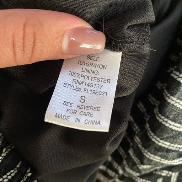 Favlux halter stripped jumpsuit size S - Picture 4 of 9